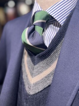 【プレゼントにも！】　大人のニットベスト♪