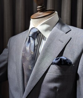 【麻布テーラー別注】DORMEUIL　SUPER BRIO　モヘアスーツ！