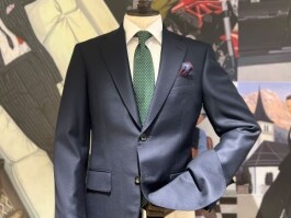 【長く着れる！】　オールシーズン生地の利点、欠点をご紹介！
