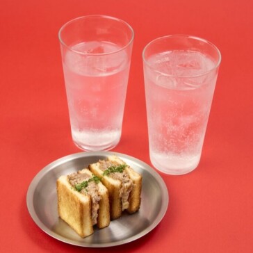 メスカル(ソーダ割り) / ジン(ソーダ割り) / コンビーフサンド